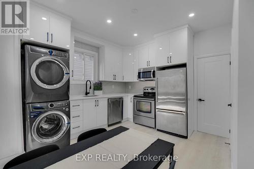 217 Fairfield Avenue, Hamilton, ON - Indoor Photo Showing Laundry Room