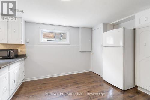 7872 Martin Grove Road, Vaughan, ON - Indoor Photo Showing Kitchen
