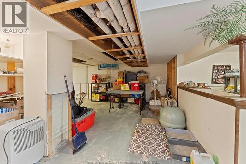 858 Chilver Road, Windsor, ON - Indoor