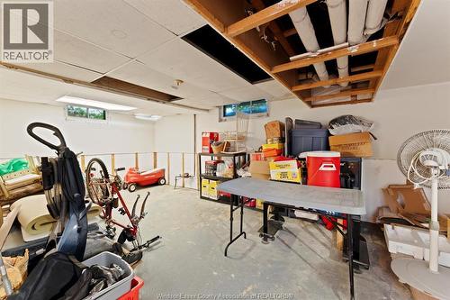 858 Chilver Road, Windsor, ON - Indoor Photo Showing Other Room