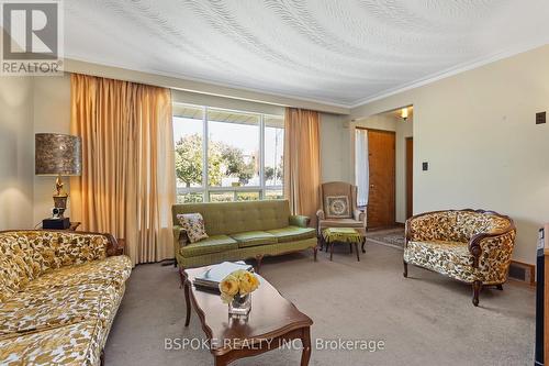 54 Warner Avenue, Toronto, ON - Indoor Photo Showing Living Room