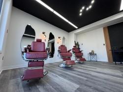 1-3336 Millicent Avenue  Oakville, ON L6H 7C5