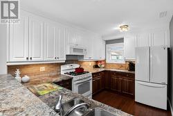 Gas Stove w/French Door fridge - 