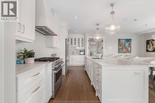 14400 Tecumseh Road Unit# 209, Tecumseh, ON - Indoor Photo Showing Kitchen With Upgraded Kitchen