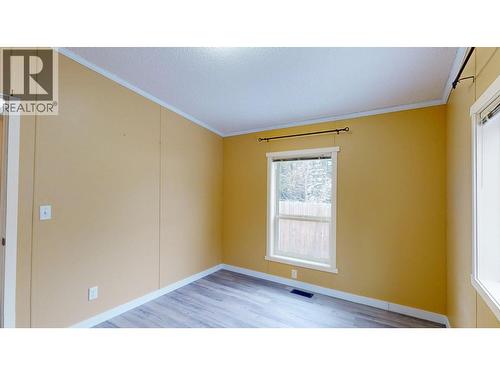 9 Deerborne Drive, Elkford, BC 