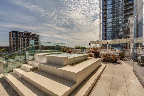 Spa - 3007-1188 Rue St-Antoine O., Montréal (Ville-Marie), QC - Outdoor