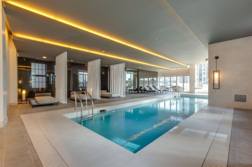 Pool - 3007-1188 Rue St-Antoine O., Montréal (Ville-Marie), QC - Indoor Photo Showing Other Room With In Ground Pool