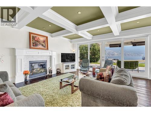 4217 Williams Avenue, Summerland, BC - Indoor Photo Showing Living Room With Fireplace