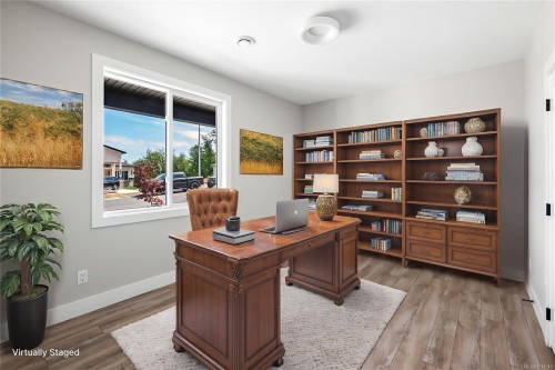 427 Colonia Dr South, Ladysmith, BC 