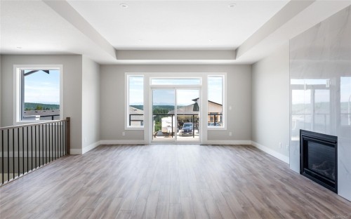 427 Colonia Dr South, Ladysmith, BC 