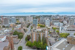 809-1630 Quadra St  Victoria, BC V8W 3J5