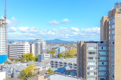 809-1630 Quadra St, Victoria, BC - Outdoor With View
