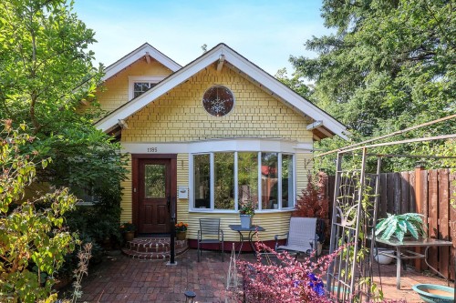 1185 5Th St, Courtenay, BC 