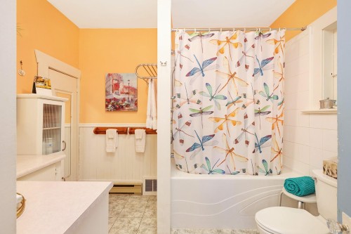 1185 5Th St, Courtenay, BC 