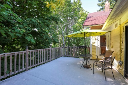 1185 5Th St, Courtenay, BC 