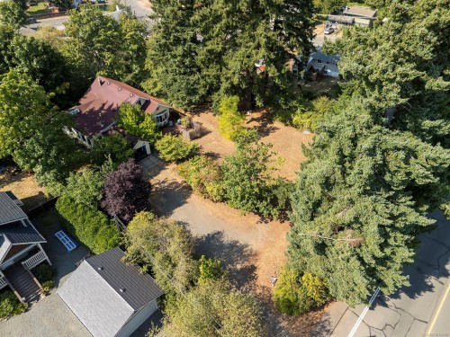 1185 5Th St, Courtenay, BC 