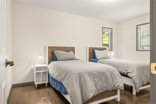 5030 Lost Lake Rd, Nanaimo, BC 