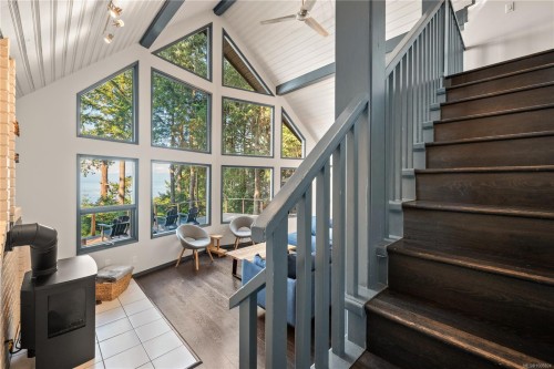 5030 Lost Lake Rd, Nanaimo, BC 