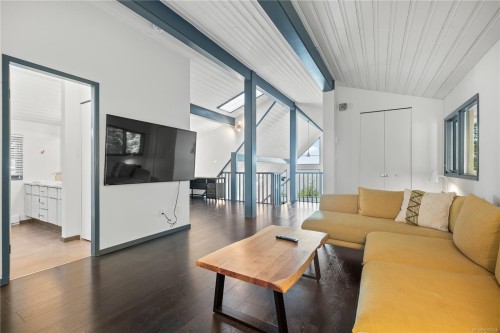 5030 Lost Lake Rd, Nanaimo, BC 