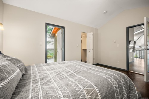 5030 Lost Lake Rd, Nanaimo, BC 