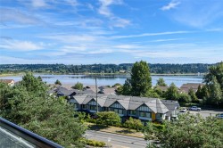 PH04-3070 Kilpatrick Ave  Courtenay, BC V9N 0G7