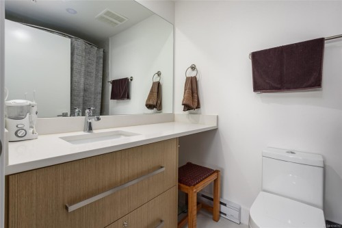 Ph04-3070 Kilpatrick Ave, Courtenay, BC - Indoor Photo Showing Bathroom