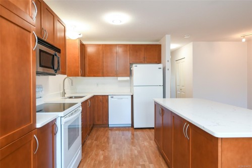 2-1050 8Th St, Courtenay, BC 