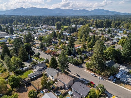 1170 14Th St, Courtenay, BC - Outdoor With View