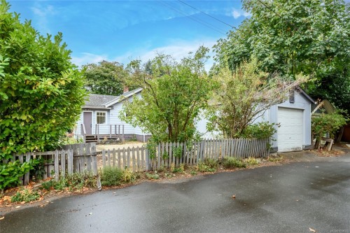 378 Harmston Ave, Courtenay, BC 