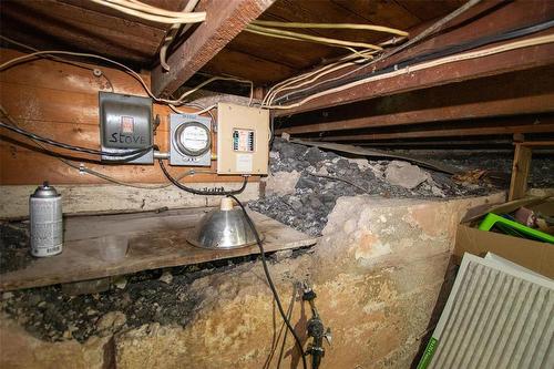 566 Windsor Avenue, Winnipeg, MB - Indoor Photo Showing Basement