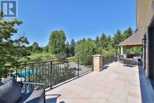 16 Eversley Hall, King, ON - Outdoor