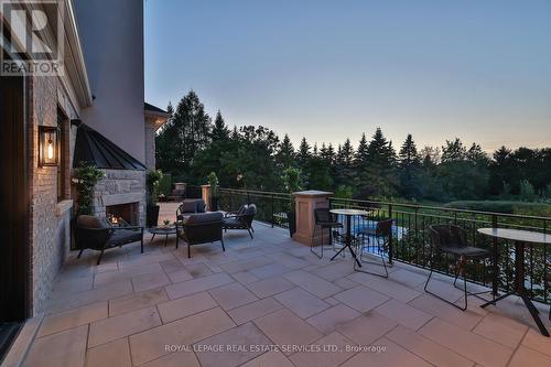 16 Eversley Hall, King, ON - Outdoor