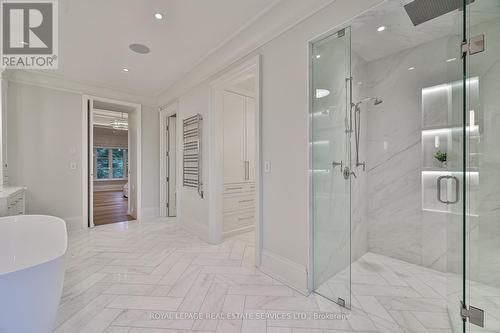 16 Eversley Hall, King, ON - Indoor Photo Showing Bathroom