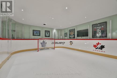 16 Eversley Hall, King, ON - Indoor Photo Showing Other Room