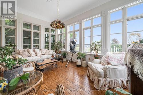 2097 Grange Side Road, Caledon, ON - Indoor Photo Showing Living Room