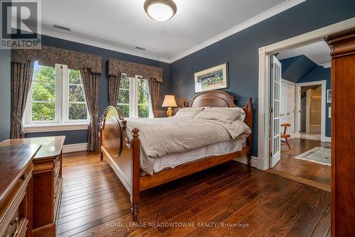 2097 Grange Side Road, Caledon, ON - Indoor Photo Showing Bedroom