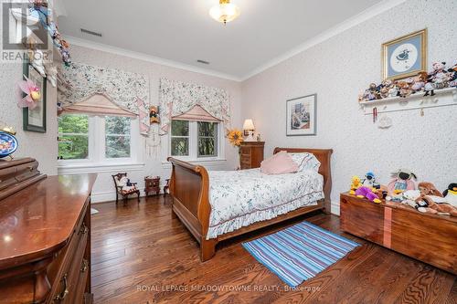 2097 Grange Side Road, Caledon, ON - Indoor Photo Showing Bedroom