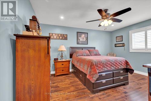 89 Eleanor Avenue, Hamilton, ON - Indoor Photo Showing Bedroom