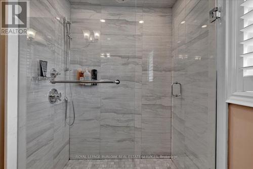 89 Eleanor Avenue, Hamilton, ON - Indoor Photo Showing Bathroom