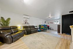 Family room - 