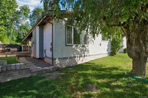 919 Hemlock St, Campbell River, BC 