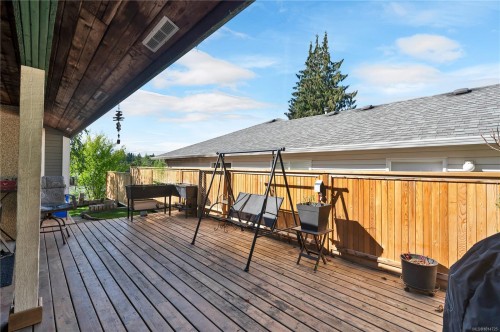 919 Hemlock St, Campbell River, BC 