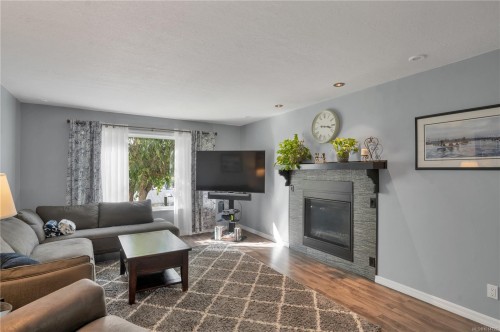 919 Hemlock St, Campbell River, BC 