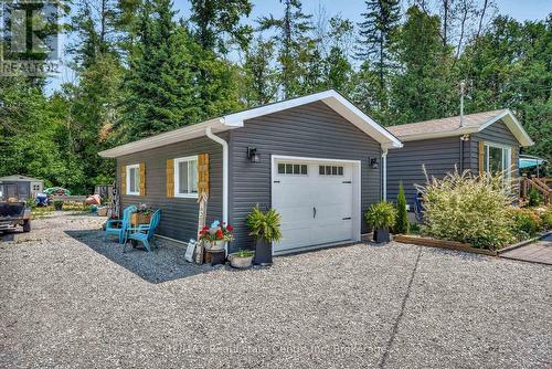 33 Graham Drive, Kawartha Lakes (Verulam), ON - Outdoor With Exterior