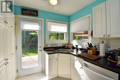 26 Heywood Avenue, St. Catharines, ON - Indoor Photo Showing Kitchen With Double Sink