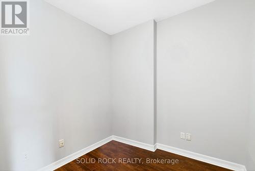 Freshly painted everywhere - 703 - 238 Besserer Street, Ottawa, ON - Indoor Photo Showing Other Room