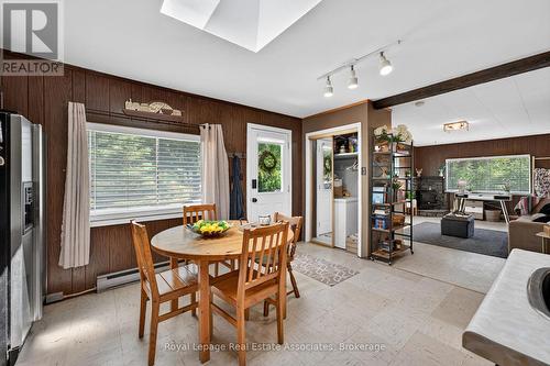 17377 35 Highway, Algonquin Highlands, ON - Indoor Photo Showing Dining Room
