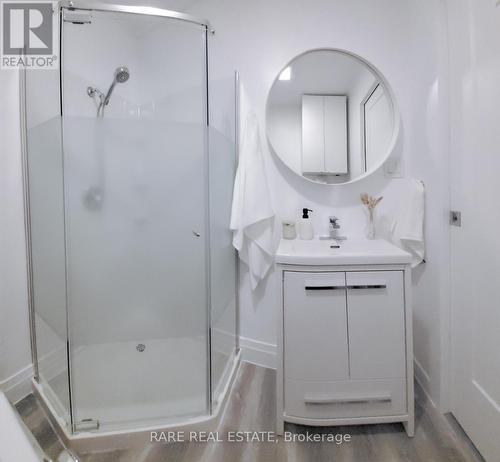 162 Blue Mountain Drive, Blue Mountains, ON - Indoor Photo Showing Bathroom