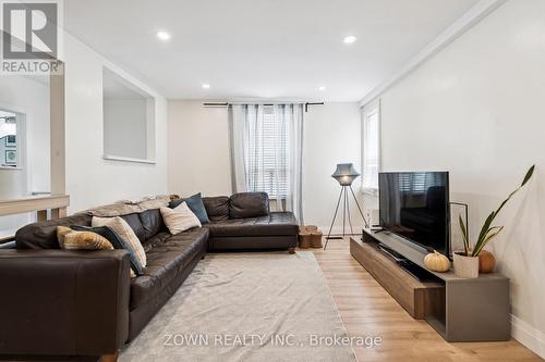 64 Sheaffe Street, Hamilton, ON - Indoor