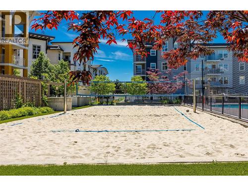 539 Yates Road Unit# 215, Kelowna, BC - Outdoor